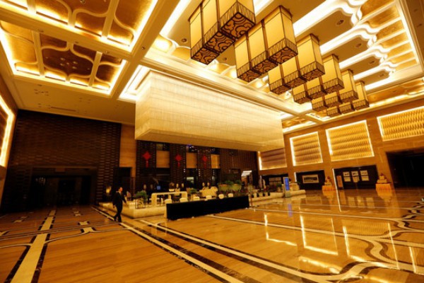 成都寺庙茶韵悠长，静享慢生活时光(成都寺庙茶馆)