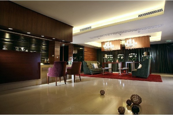 成都爱华学院茶社，休闲养生两不误(成都爱华学院怎么收费)