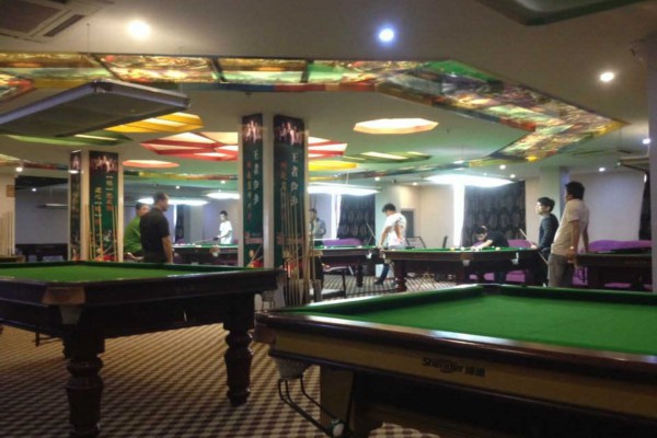 成都科华路夜生活DJ养生休闲指南(成都科华路有按摩吗)